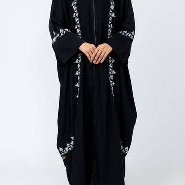 Luxury Khaleeji Style Embroidered Farasha